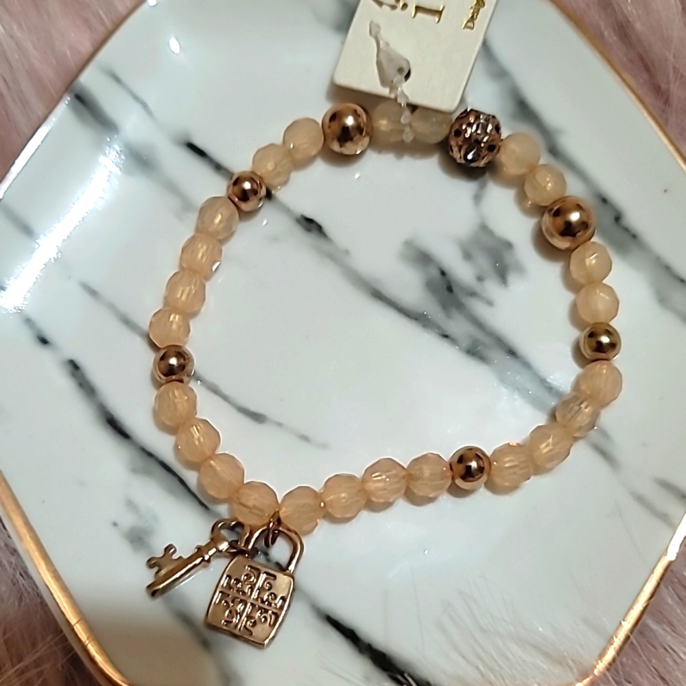 Lock & key charm beaded bracelet